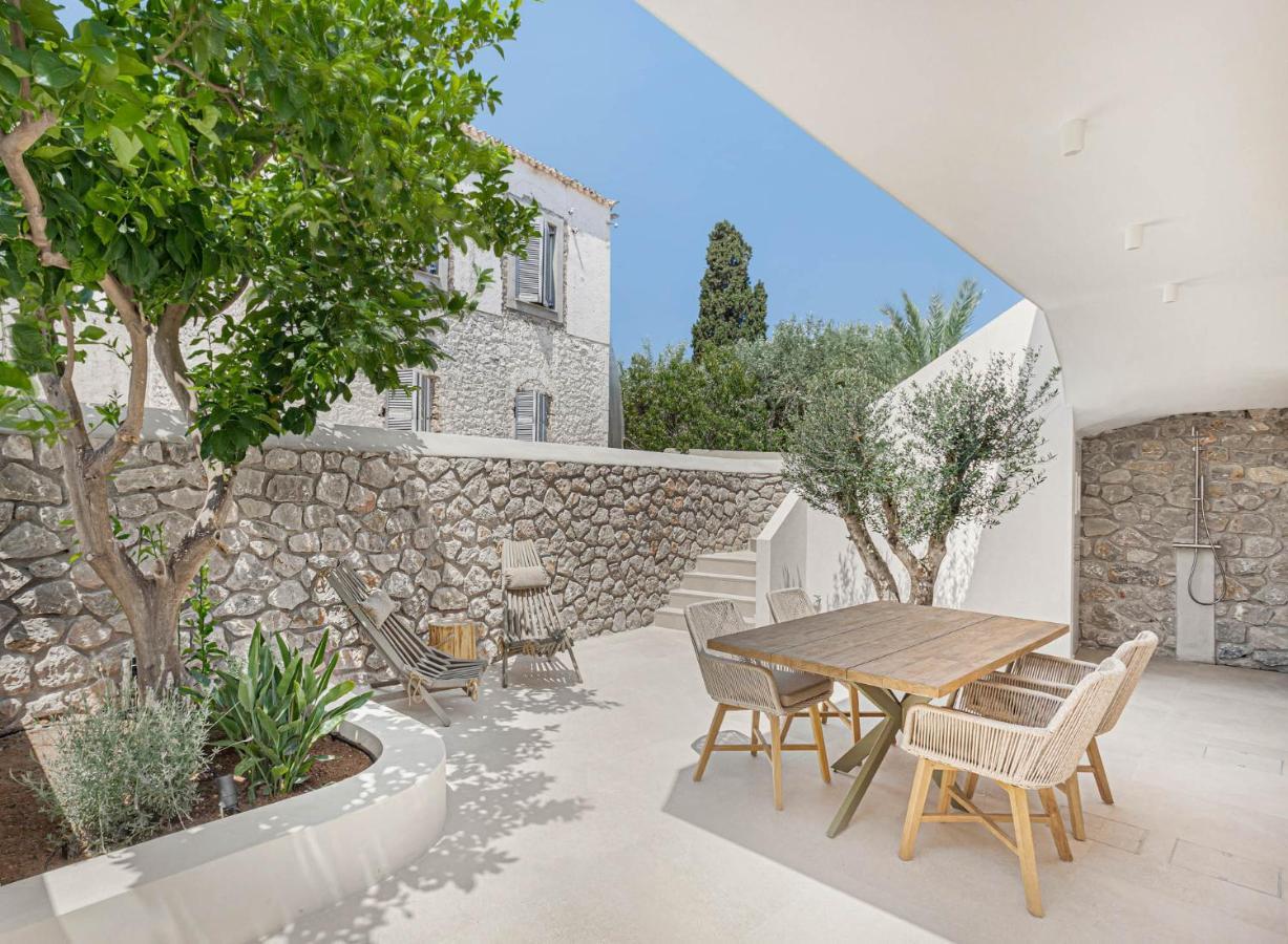 Pearl House - Luxurious New Beach Villa In Spetses Stunning View Ligoneri Exterior photo